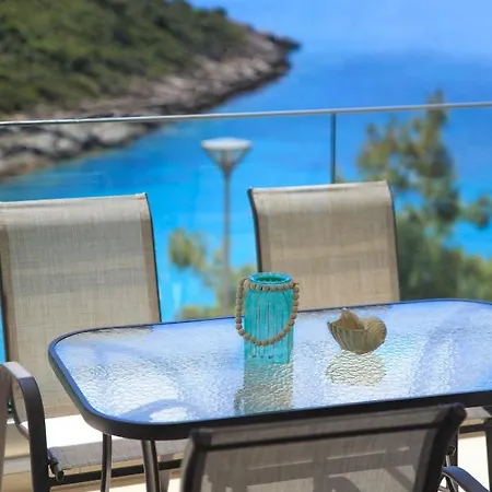 Atspas View Apartment *